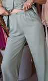 Wide-Leg Linen Pants With Pleat Detail