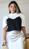 Camiseta con contraste de perlas