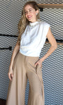 Jewel Neck Muschel Top